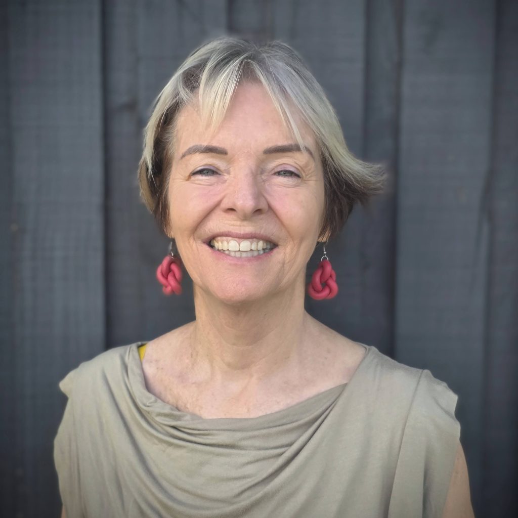Lorraine Dinsey